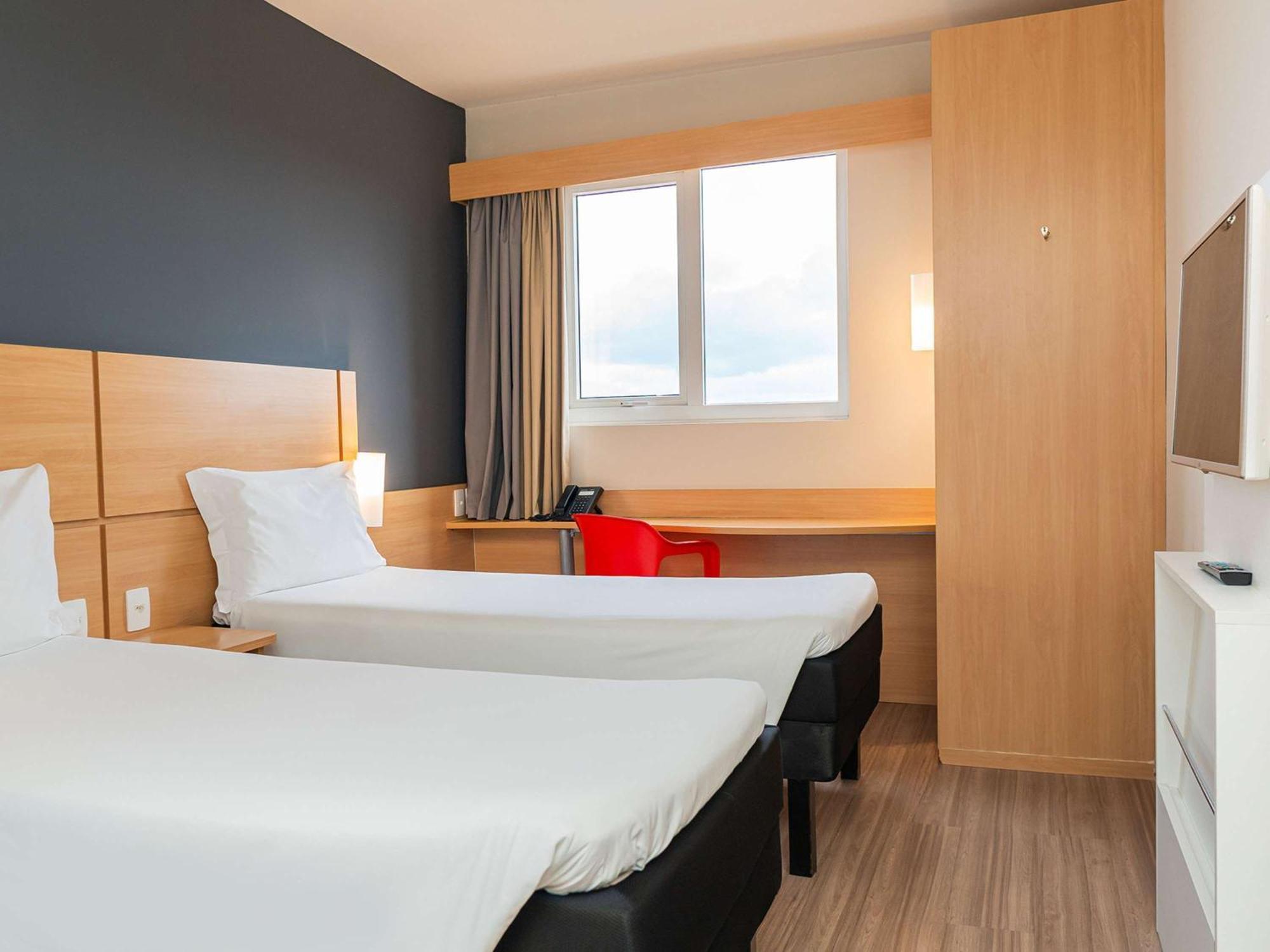 فندق Ibis Chapecó المظهر الخارجي الصورة